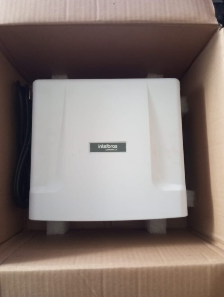 Central de Comunicação Condominial Intelbras Comunic 16 (Sem Placas de Ramal)